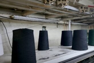 قلب دمشق الصناعي ينبض من "الزبلطاني": كيف تواجه صناعة التريكو السورية تحديات الاستيراد؟