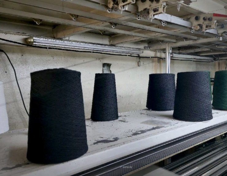 قلب دمشق الصناعي ينبض من "الزبلطاني": كيف تواجه صناعة التريكو السورية تحديات الاستيراد؟