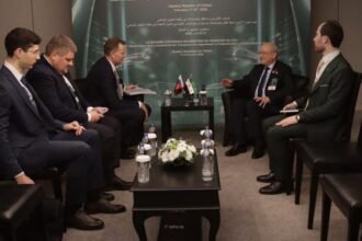 مباحثات سورية-روسية لتطوير السكك الحديدية وتعزيز التعاون اللوجستي على هامش مؤتمر إسطنبول