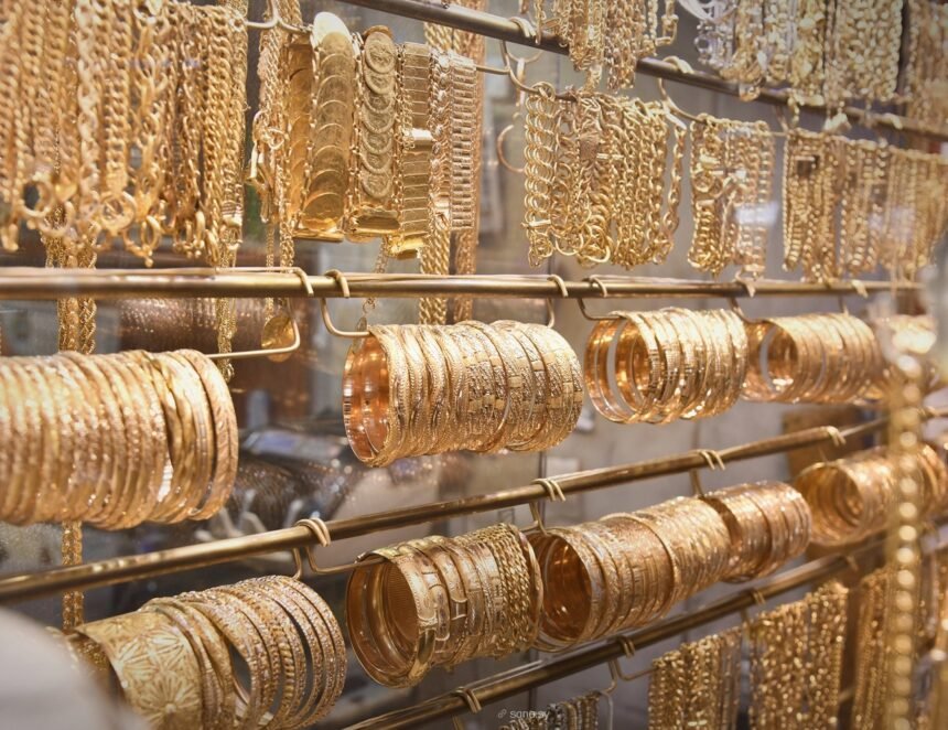 تراجع بأسعار الذهب السوري الغرام يسجل 16850 ليرة سورية