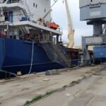 "الذهب الأبيض" يصل طرطوس.. تفاصيل وصول شحنة القمح الروسية الجديدة وتأمين رغيف الخبز