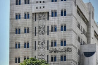 مدير الشؤون العربية بالخارجية السورية: ننسق مع الجانب المصري لمعالجة صعوبات السوريين وصون مصالحهم أولويتنا