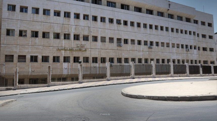 اختلاسات بمليارات الليرات في مخبز حكومي.. إحالة المتورطين للقضاء والحجز على أموالهم