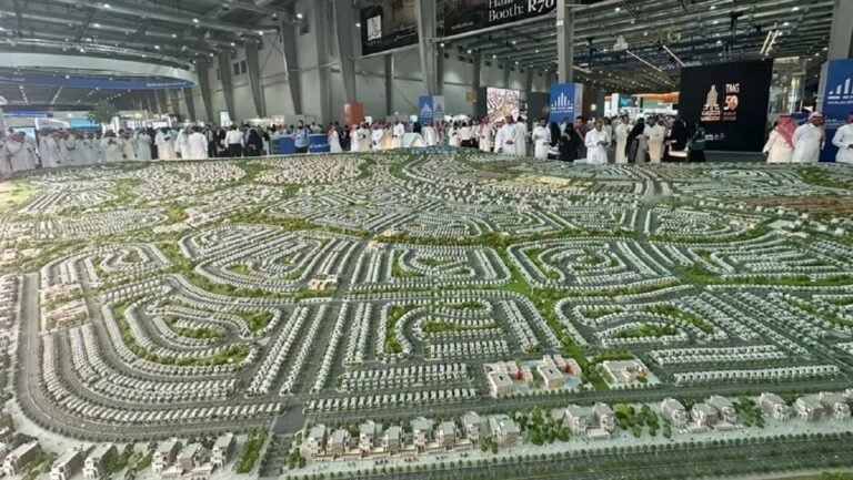 تراجع أسعار العقارات في السعودية بقيادة الرياض مع تسارع تأثير إجراءات كبح التضخم وزيادة المعروض