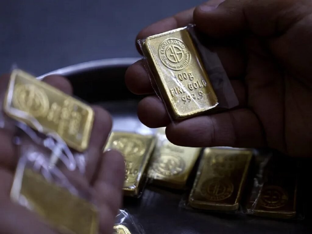 الذهب يقفز لأعلى مستوى في أسبوعين... الأونصة تسجل 4675 دولاراً