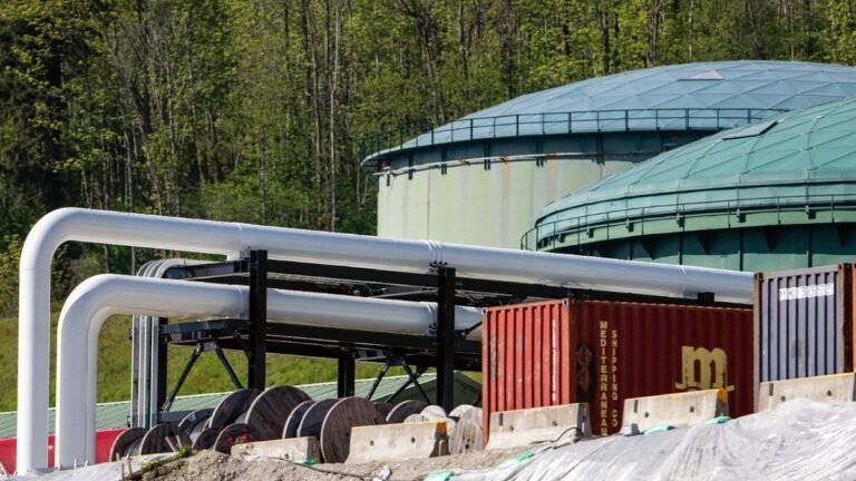 بقدرة نقل تصل إلى 1.13 مليون برميل يومياً..مشروع خط أنابيب كندي–أميركي يقدر بملياري دولار لنقل النفط الخام