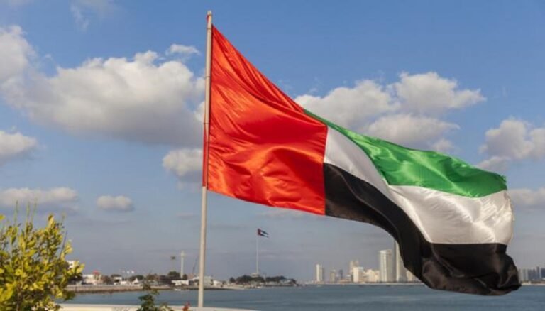 الإمارات تُخفف أعباء المتقاعدين.. شطب فوائد قروض بـ227 مليون دولار لدعم الاستقرار الأسري