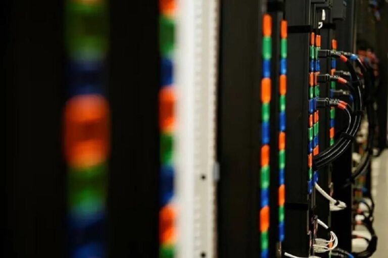 شيفرون ومايكروسوفت تطلقان مشروع طاقة ضخم لدعم مراكز بيانات الذكاء الاصطناعي في تكساس