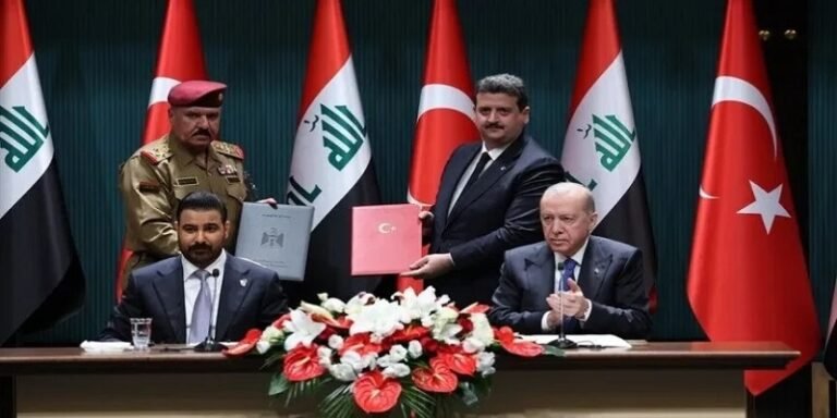 تركيا والعراق يوقعان 5 اتفاقيات استراتيجية.. تعاون في الطاقة والنقل وتعليم واستحواذ نفطي في كركوك