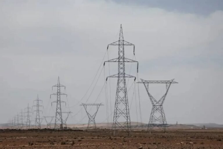 أسواق الكهرباء العالمية أمام اختبار الطلب.. مراكز البيانات والطاقة المتجددة تعيد رسم المشهد