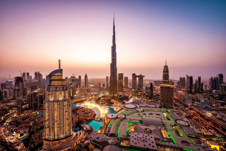تجارة الإمارات مع بريكس تقفز إلى 312 مليار دولار