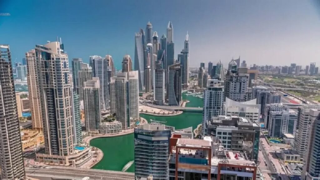 عقارات دبي تسجل 625 مليار درهم خلال 10 أشهر.. والمبيعات تستحوذ على ثلثي التصرفات!